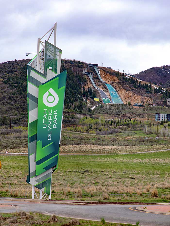 Gold Medal entertaining tour with wine in Park City Utah
